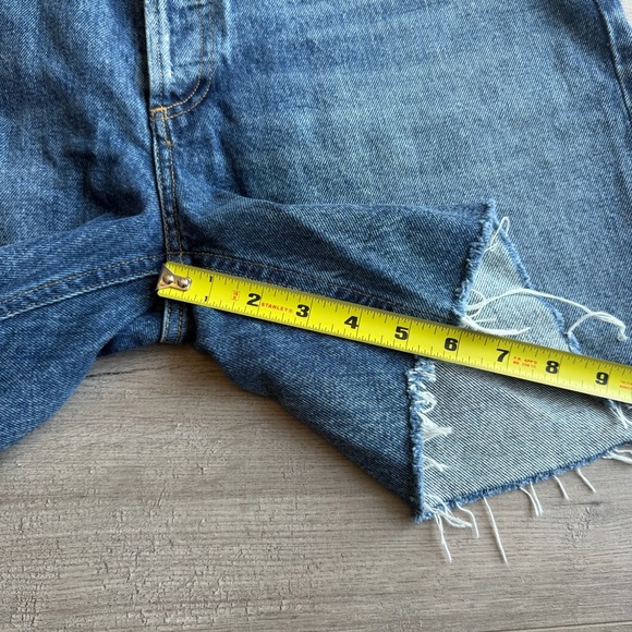 AGOLDE Rumi Mid Length Short - size 31 - Picture 5 of 7